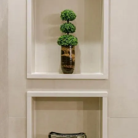 Apartment Old Town Luxury